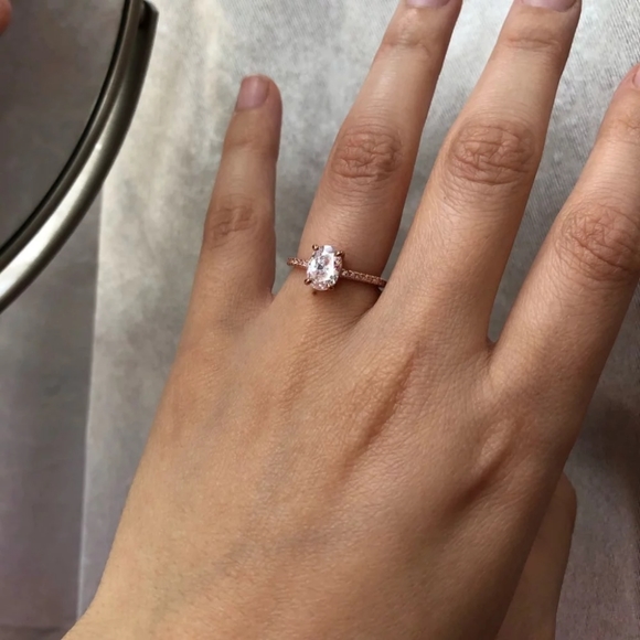 Vintage Oval and Crown 18K Rose Gold Ring Set - Picture 8 of 10